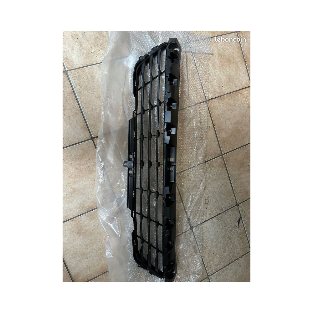 Grille de calandre renault trafic 3