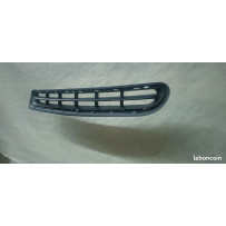 Grille supérieur de pare-choc avant Fiat 500L phase 1