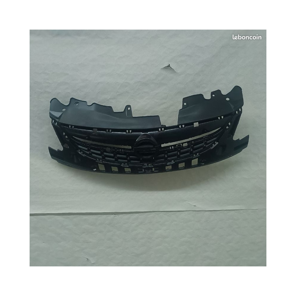 Grille de calandre opel corsa D phase 2