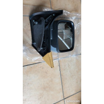 Retroviseur manuel gauche conducteur Renault trafic 3