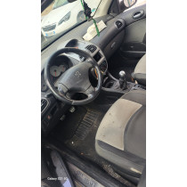 Pièces pour Peugeot 206  1.4 hdi