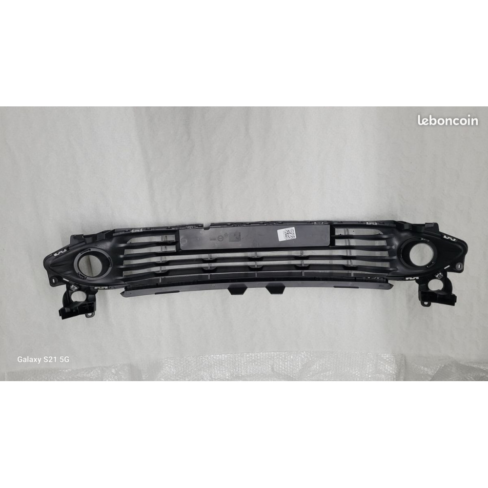 Grille de pare choc calandre inférieure renault clio 4 ph 1