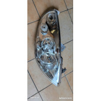 Feu phare avant droit passager Renault Master 3