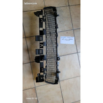 Grille calandre inférieure DACIA LOGAN 2 SANDERO STEEPWAY phase 1