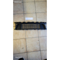 Grille calandre centrale pare choc avant PEUGEOT 308 2 ph 2 T9