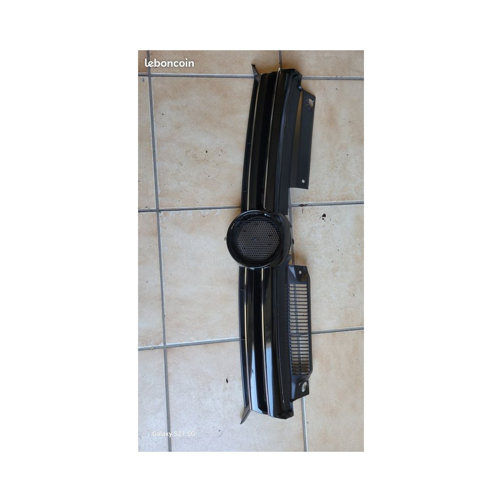 Grille de calandre Noire et Chrome VOLKSWAGEN GOLF 6 du 10/2008 au 10/2012