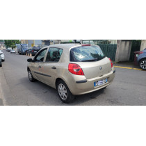 Renault Clio 3 1.5 dCi  en l etat