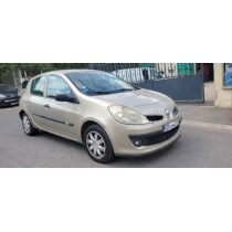 Renault Clio 3 1.5 dCi  en l etat