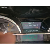 Réparation carte demarrage non reconnue  renault clio 4 capture